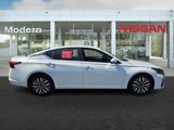 Certified 2023 Nissan Altima 2.5 SV image 3