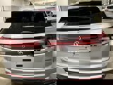 New 2024 Volkswagen Atlas Cross Sport SE image 4