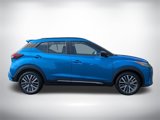 Used 2024 Nissan Kicks SR image 3