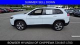 Used 2022 Jeep Cherokee Limited image 3