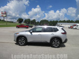 Used 2023 Nissan Rogue SV image 2