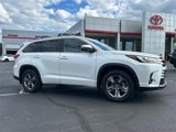 Used 2019 Toyota Highlander Limited Platinum image 2