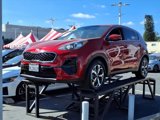 Used 2022 Kia Sportage LX image 2
