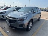Used 2023 Chevrolet Equinox LT image 2