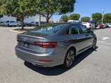 Used 2019 Volkswagen Jetta SEL Premium image 5