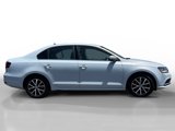 Used 2017 Volkswagen Jetta SE image 6