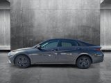 Used 2023 Hyundai Elantra SEL image 2