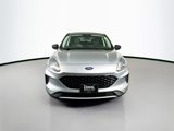 Used 2022 Ford Escape SE image 2
