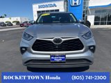 Used 2020 Toyota Highlander LE image 3