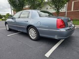 Used 2003 Lincoln Town Car Signature image 5