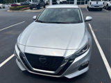 Used 2022 Nissan Altima 2.5 SV image 2