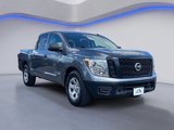 Used 2019 Nissan Titan S image 4