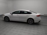 Used 2020 Ford Fusion SE image 3