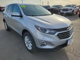 Used 2018 Chevrolet Equinox LT image 2