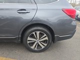 Used 2018 Subaru Outback 2.5i Limited image 3