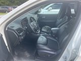 Used 2019 Jeep Cherokee Latitude Plus image 3