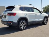 Used 2024 Volkswagen Taos SE image 3