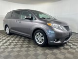 Used 2015 Toyota Sienna XLE image 2