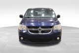 Used 2017 Dodge Grand Caravan SXT image 2