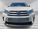 Used 2019 Toyota Highlander FWD V6 image 4
