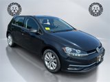 Used 2018 Volkswagen Golf SE image 3