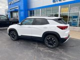 Used 2023 Chevrolet TrailBlazer LT w/ Convenience Package image 2