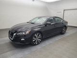 Used 2021 Nissan Altima 2.5 SR w/ SR Premium Package image 2