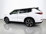 Used 2022 Mitsubishi Outlander ES image 5