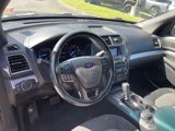 Used 2017 Ford Explorer XLT image 5