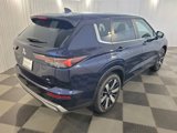 New 2025 Mitsubishi Outlander SE image 4