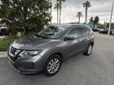 Used 2020 Nissan Rogue SV image 2