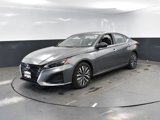 Used 2024 Nissan Altima 2.5 SV image 3