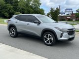 Used 2024 Chevrolet Trax RS w/ Driver Confidence Package image 2