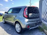 Used 2018 Kia Soul + image 5
