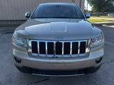 Used 2011 Jeep Grand Cherokee Overland image 3