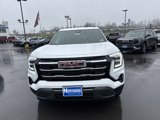 New 2025 GMC Terrain Elevation w/ LPO, Floor Liner Package image 2