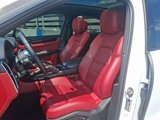 Used 2022 Porsche Cayenne Coupe image 5