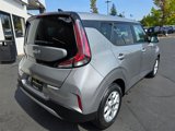 Used 2024 Kia Soul LX w/ Option Group 015 image 4