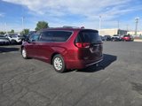 Used 2017 Chrysler Pacifica Touring-L image 3