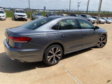Used 2021 Volkswagen Passat 2.0T SE image 5