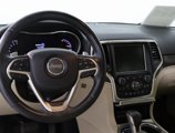 Used 2017 Jeep Grand Cherokee Limited w/ Luxury Group II image 4