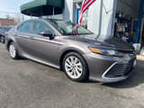 Used 2021 Toyota Camry LE image 4
