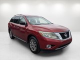 Used 2015 Nissan Pathfinder SV image 3