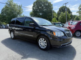 Used 2014 Chrysler Town & Country Touring image 4