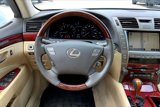 Used 2009 Lexus LS 460 AWD w/ Comfort Seating Pkg image 5