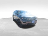 Used 2020 Jeep Grand Cherokee Altitude image 5