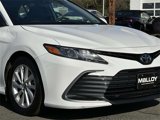 Used 2022 Toyota Camry LE image 5