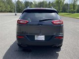 Used 2017 Jeep Cherokee High Altitude image 4