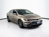 Used 2018 Chevrolet Malibu LT w/ Driver Confidence Package image 3