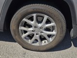 Used 2018 Jeep Cherokee Latitude image 3